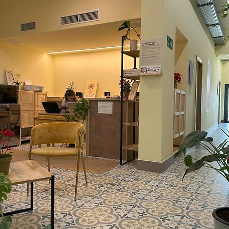 Growersgo Boutique Hostel هويلفا المظهر الخارجي الصورة